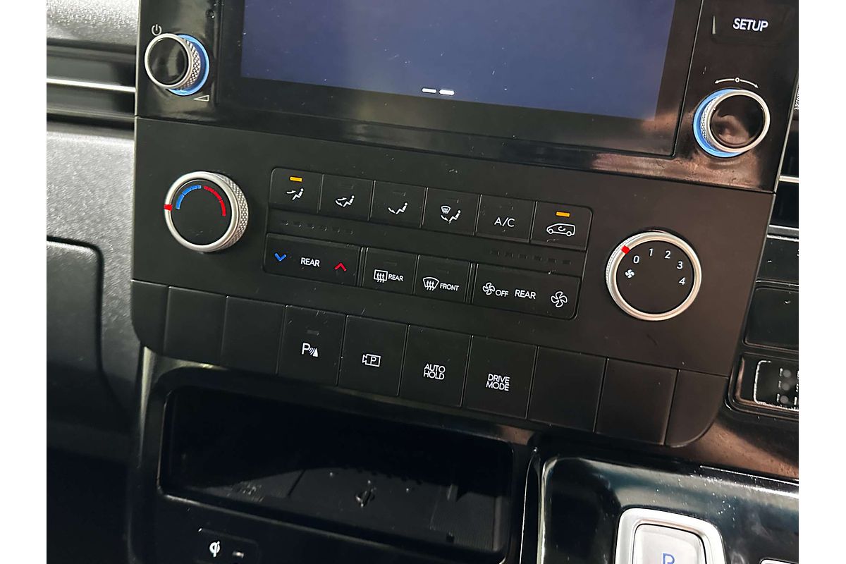 2023 Hyundai STARIA  US4.V2