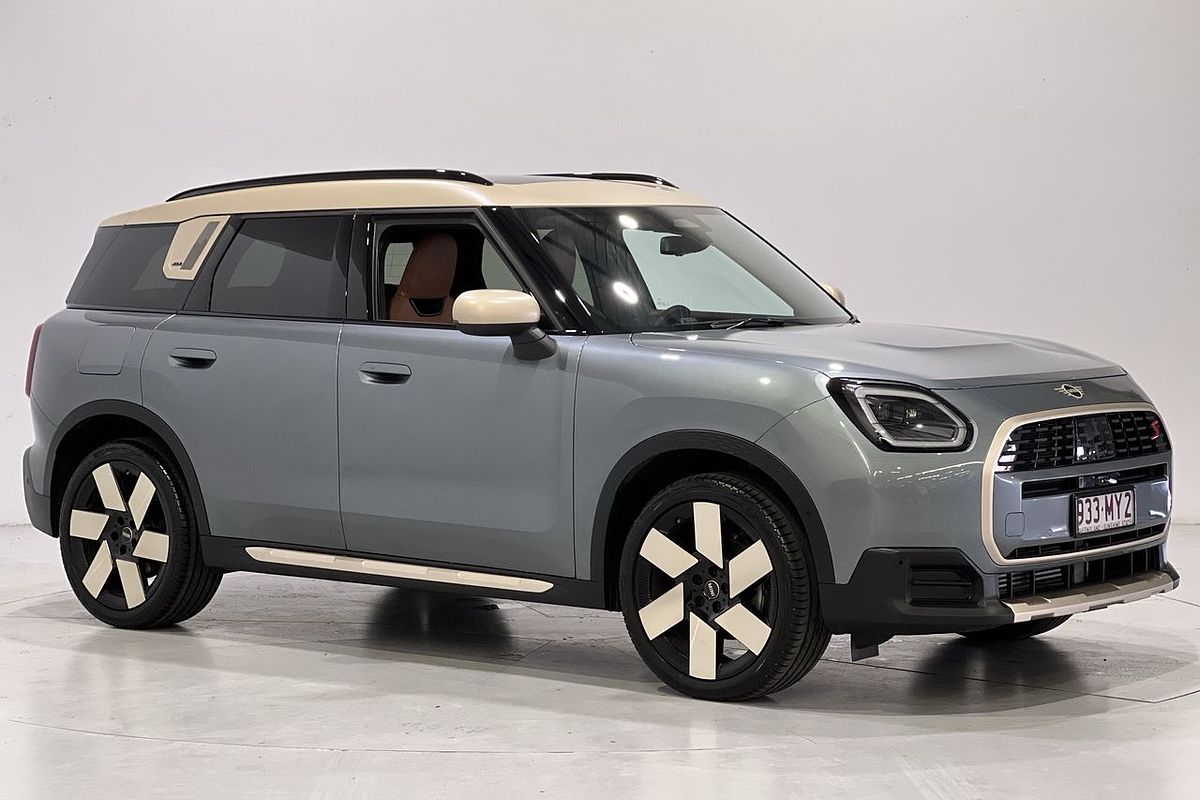 2025 MINI Countryman S Classic U25