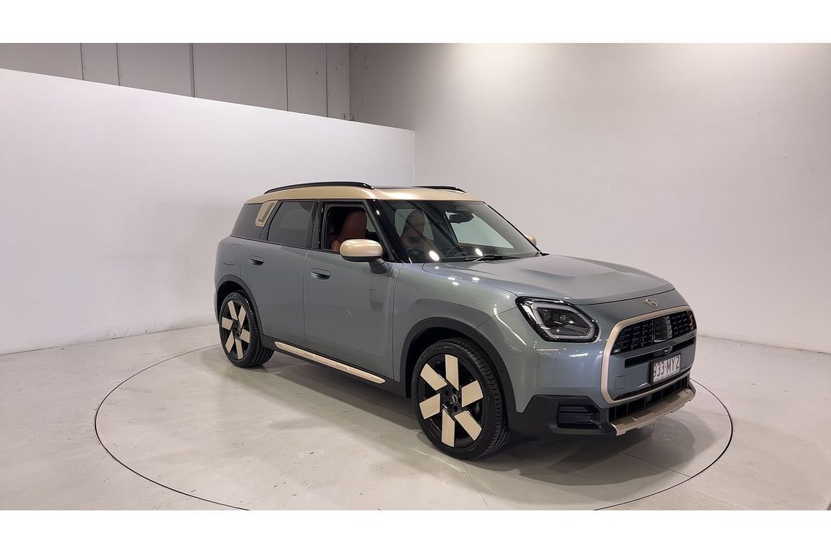 2025 MINI Countryman S Classic U25