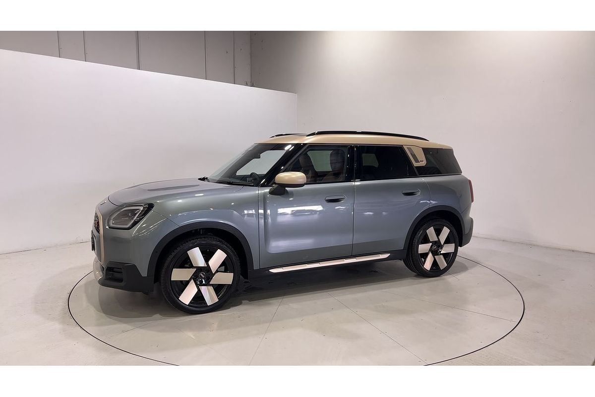 2025 MINI Countryman S Classic U25