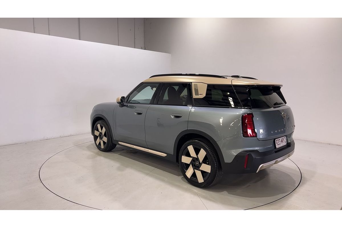 2025 MINI Countryman S Classic U25