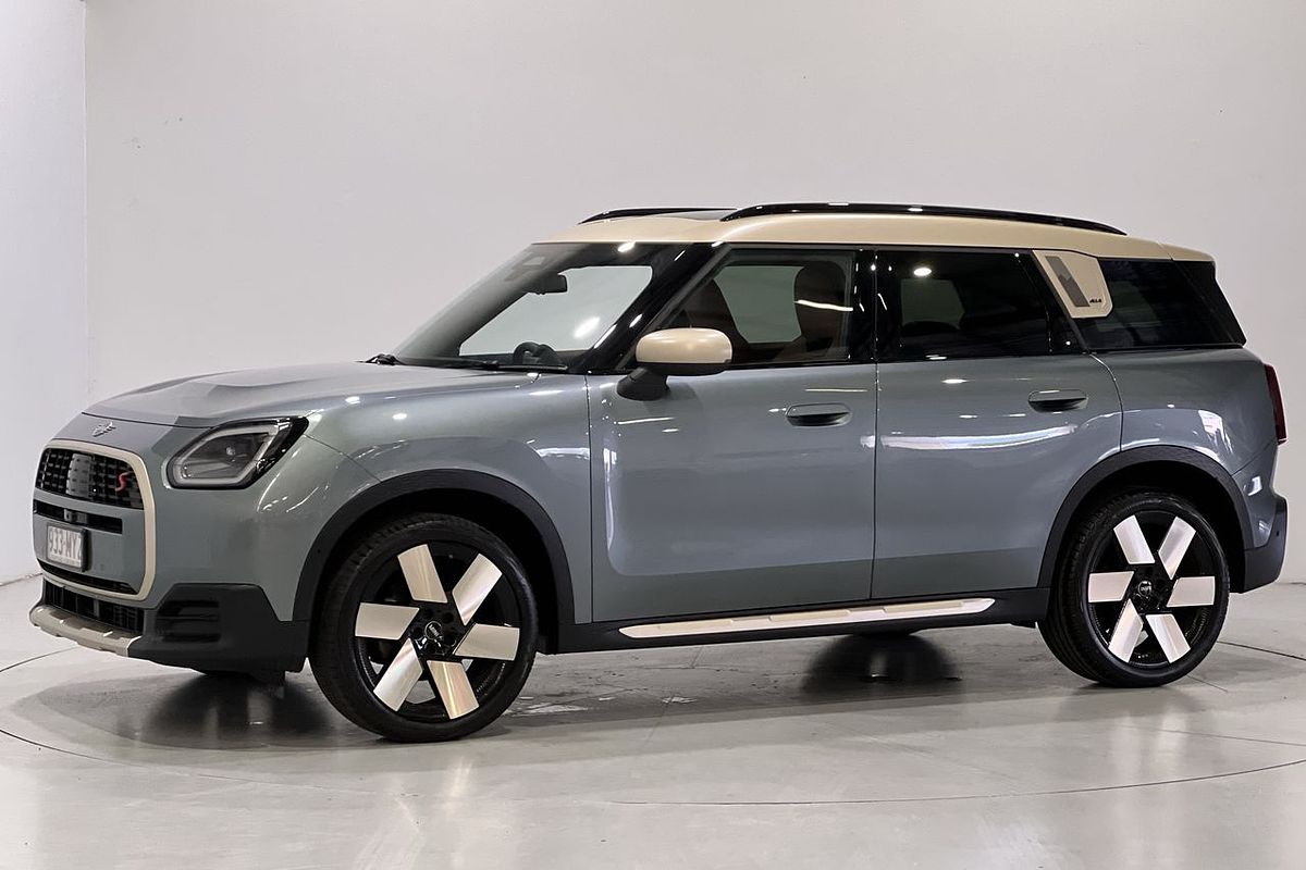 2025 MINI Countryman S Classic U25