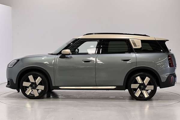 2025 MINI Countryman S Classic U25