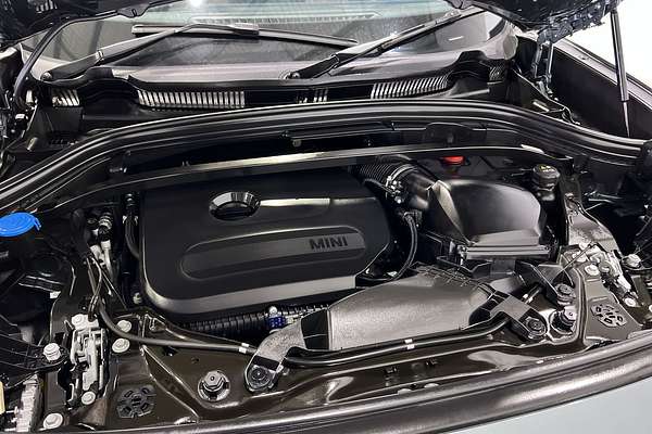 2025 MINI Countryman S Classic U25