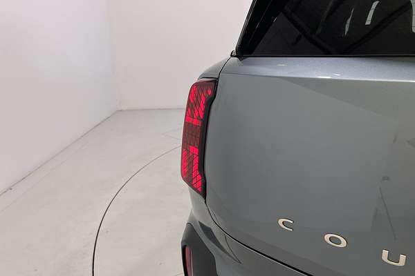 2025 MINI Countryman S Classic U25