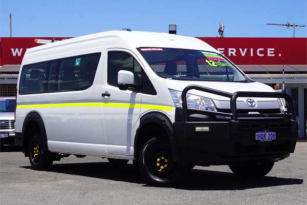 2022 Toyota Hiace Commuter GDH322R ELWB High Roof