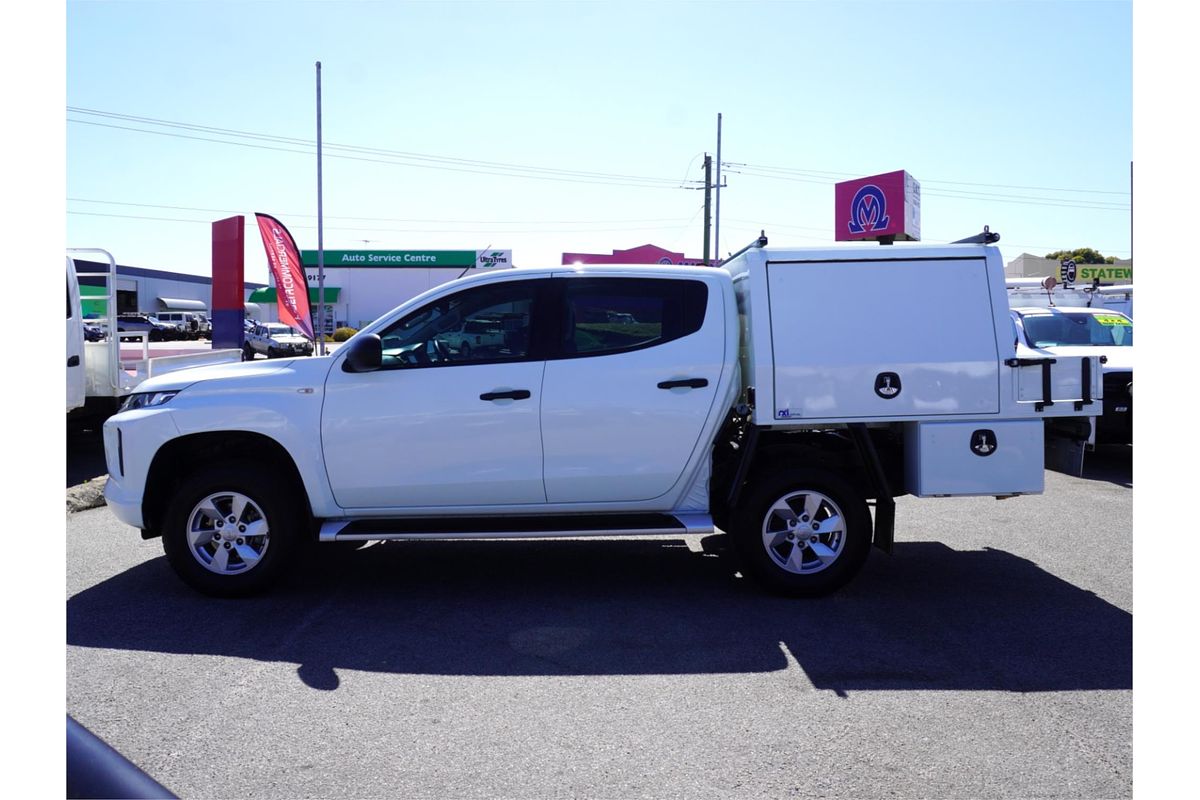 2021 Mitsubishi Triton GLX+ MR 4X4