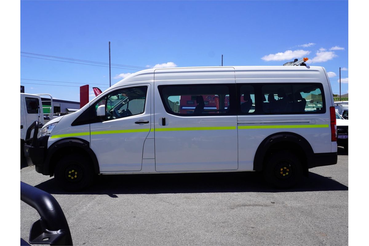 2022 Toyota Hiace Commuter GDH322R ELWB High Roof