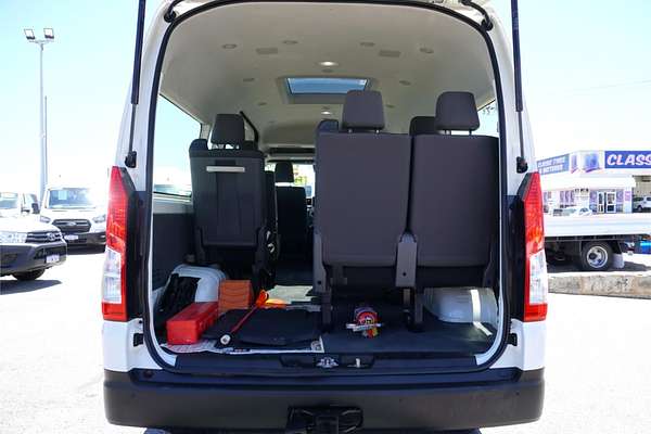 2022 Toyota Hiace Commuter GDH322R ELWB High Roof