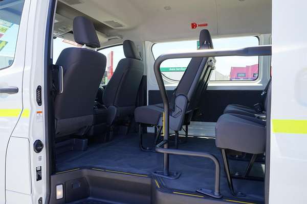 2022 Toyota Hiace Commuter GDH322R ELWB High Roof