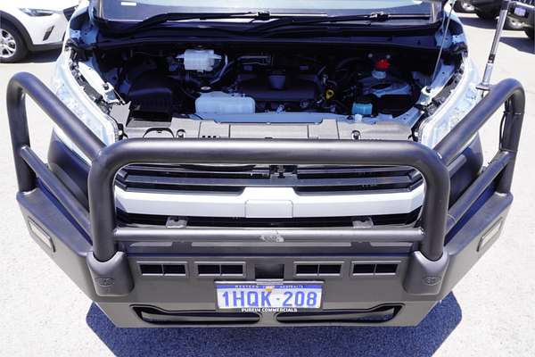 2022 Toyota Hiace Commuter GDH322R ELWB High Roof