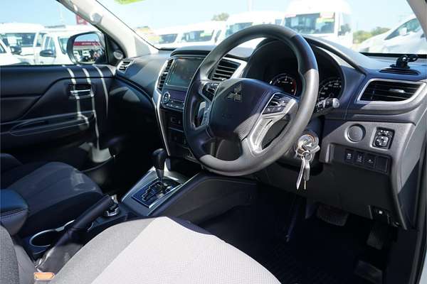 2021 Mitsubishi Triton GLX+ MR 4X4