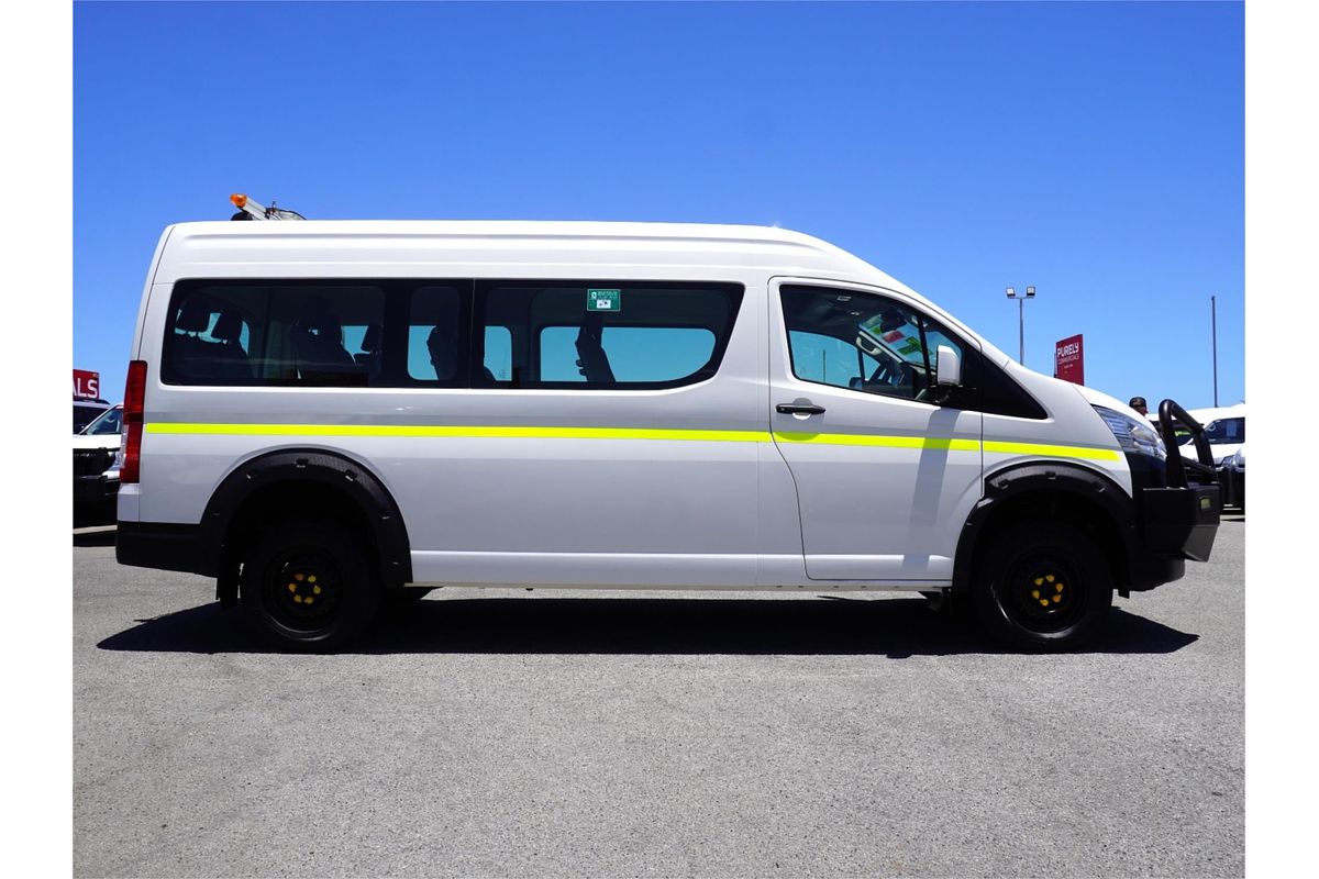 2022 Toyota Hiace Commuter GDH322R ELWB High Roof