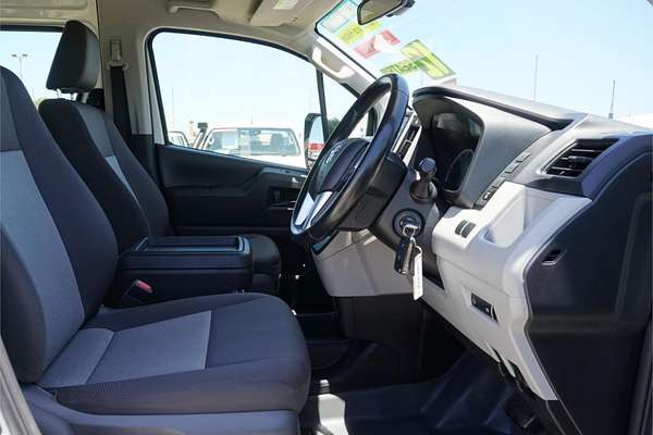2022 Toyota Hiace Commuter GDH322R ELWB High Roof