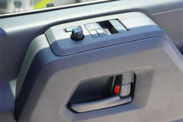 2022 Toyota Hiace Commuter GDH322R ELWB High Roof