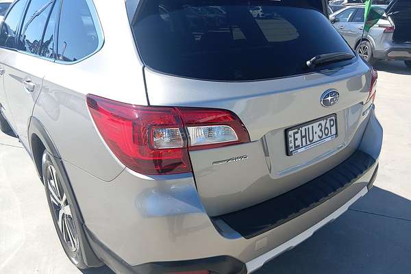 2020 Subaru Outback 2.5i Premium 5GEN