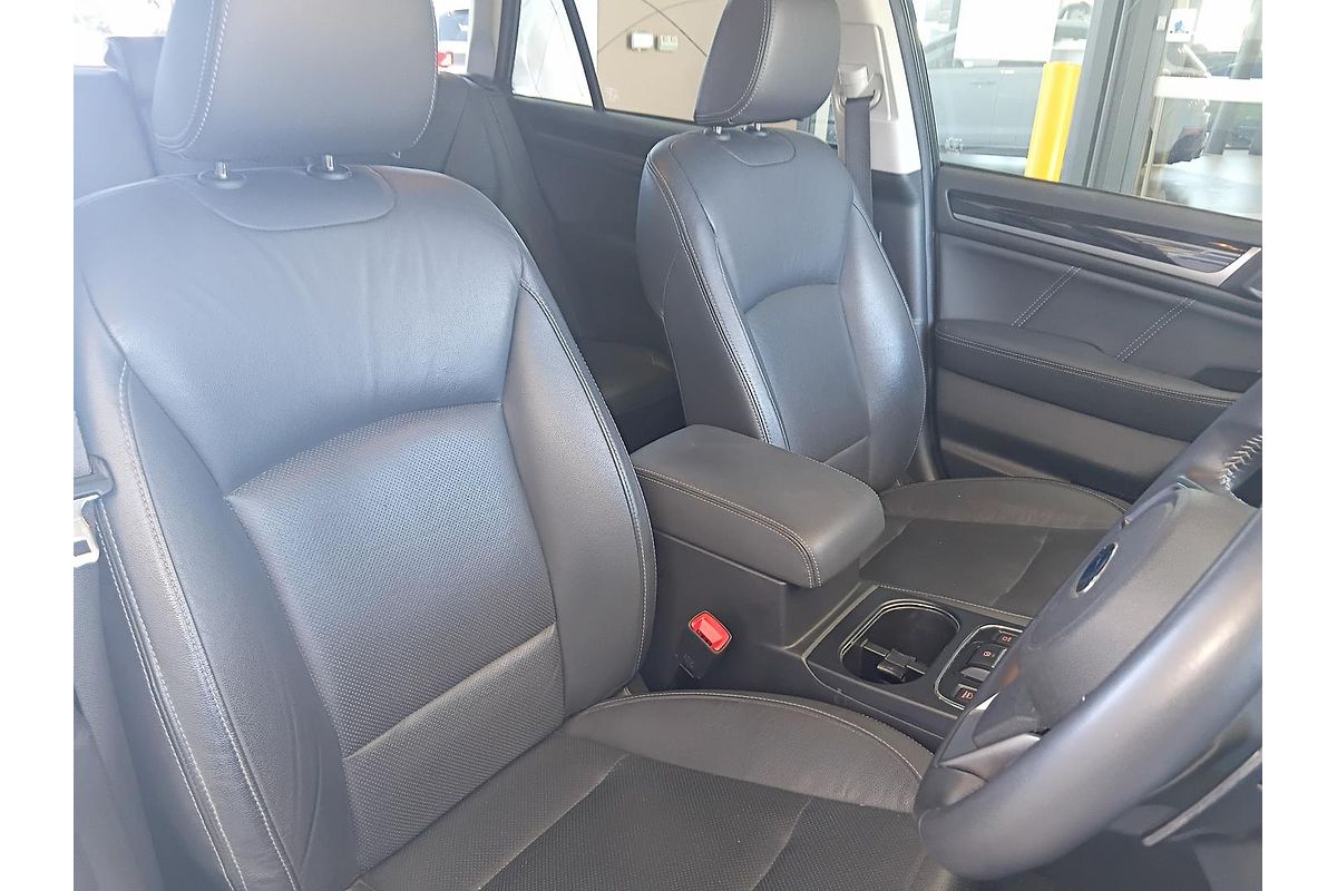 2020 Subaru Outback 2.5i Premium 5GEN