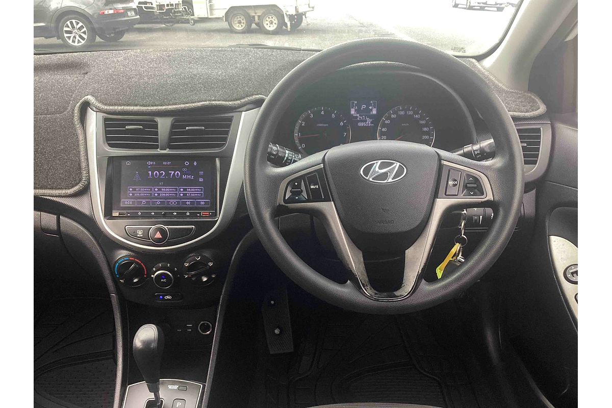 2015 Hyundai Accent Active RB3