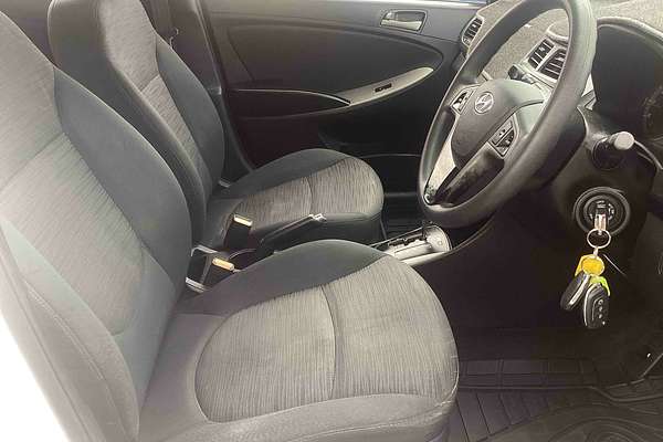 2015 Hyundai Accent Active RB3