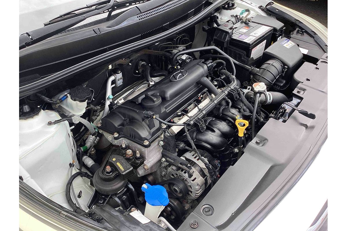 2015 Hyundai Accent Active RB3