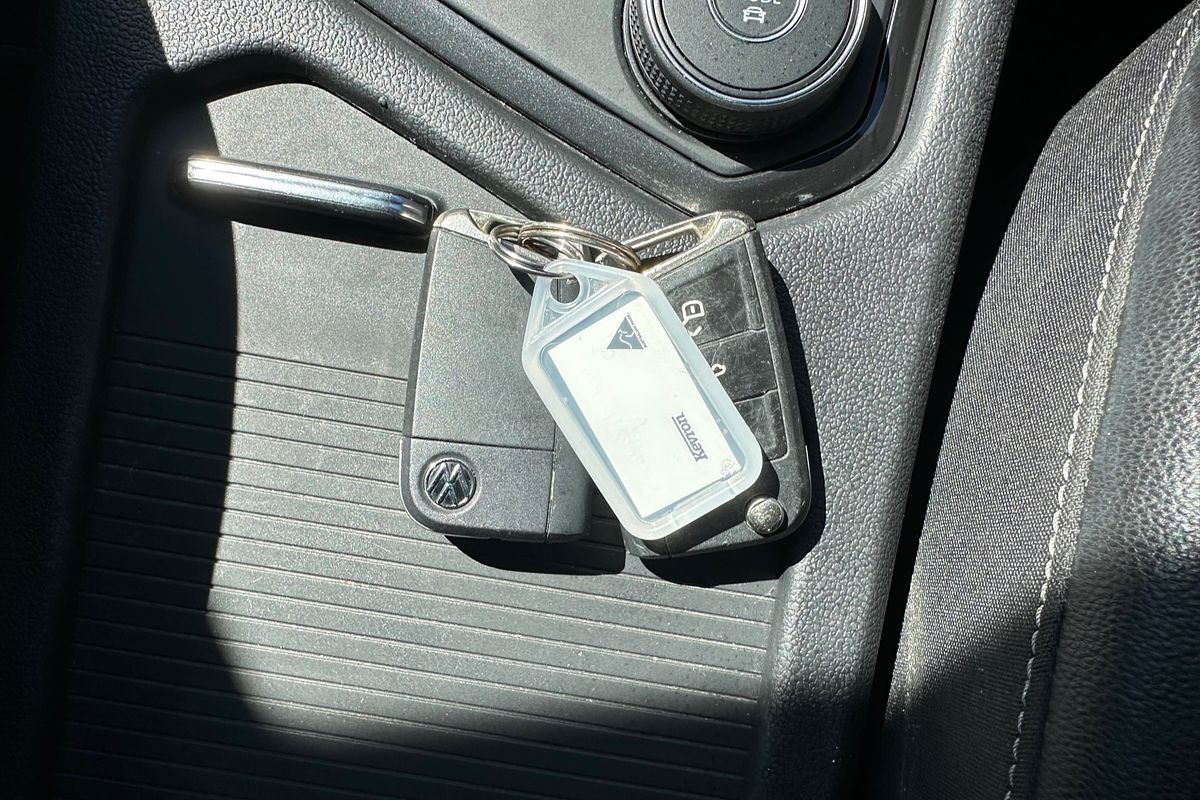 2021 Volkswagen Tiguan 162TSI R-Line 5N