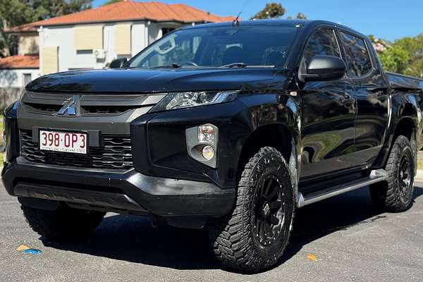 2020 Mitsubishi Triton GLX+ MR 4X4