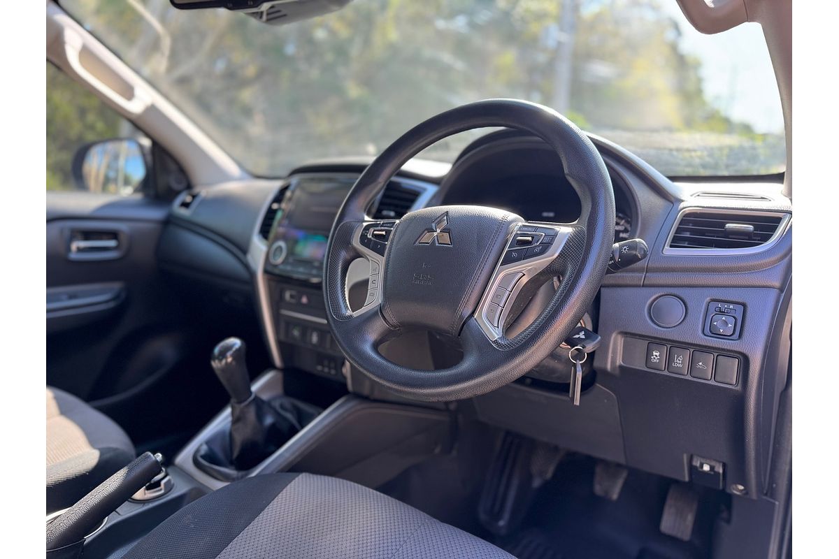 2020 Mitsubishi Triton GLX+ MR 4X4