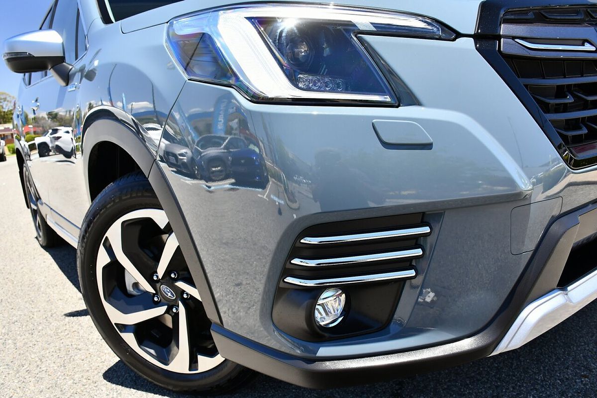 2025 Subaru Forester Hybrid S S5