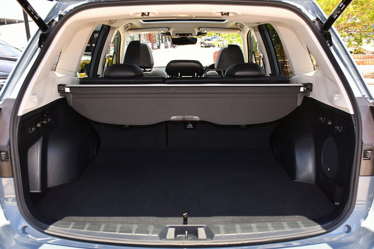 2025 Subaru Forester Hybrid S S5