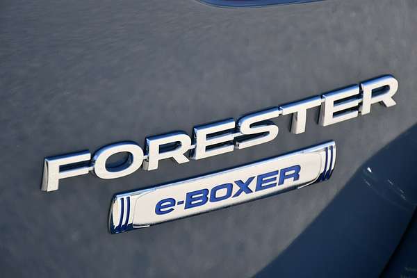 2025 Subaru Forester Hybrid S S5