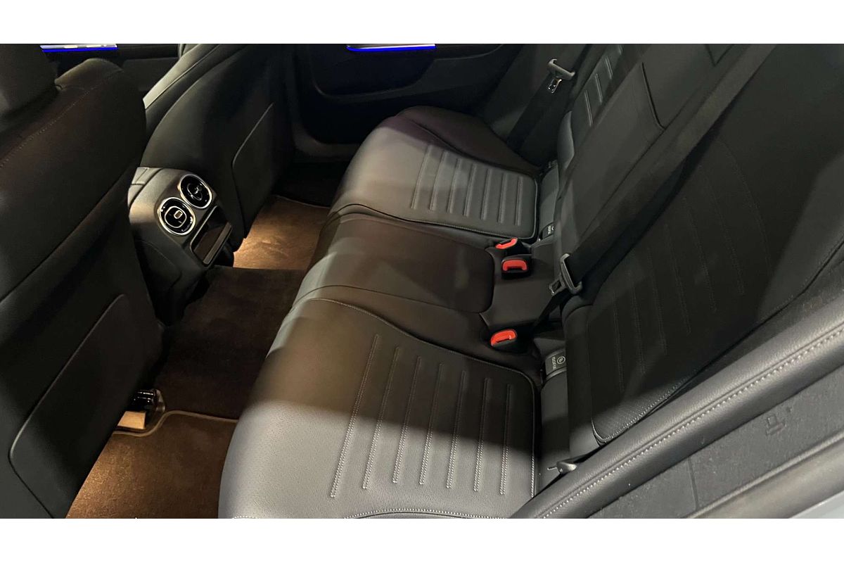 2025 Mercedes-Benz C-Class C350 e W206