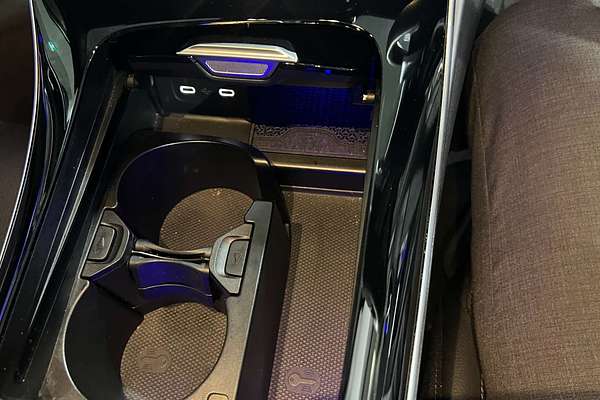 2025 Mercedes-Benz C-Class C350 e W206