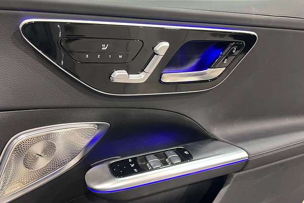 2025 Mercedes-Benz C-Class C350 e W206