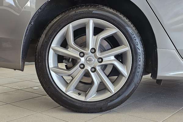 2015 Nissan Pulsar SSS B17 Series 2