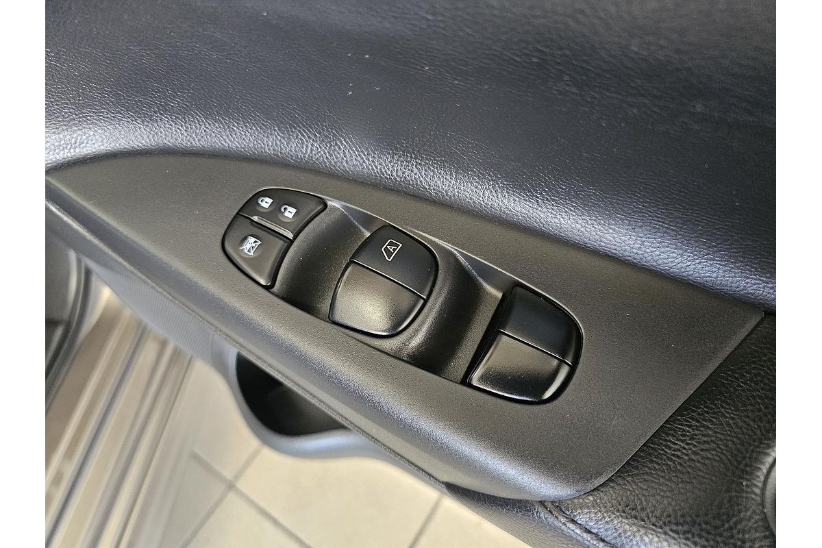 2015 Nissan Pulsar SSS B17 Series 2