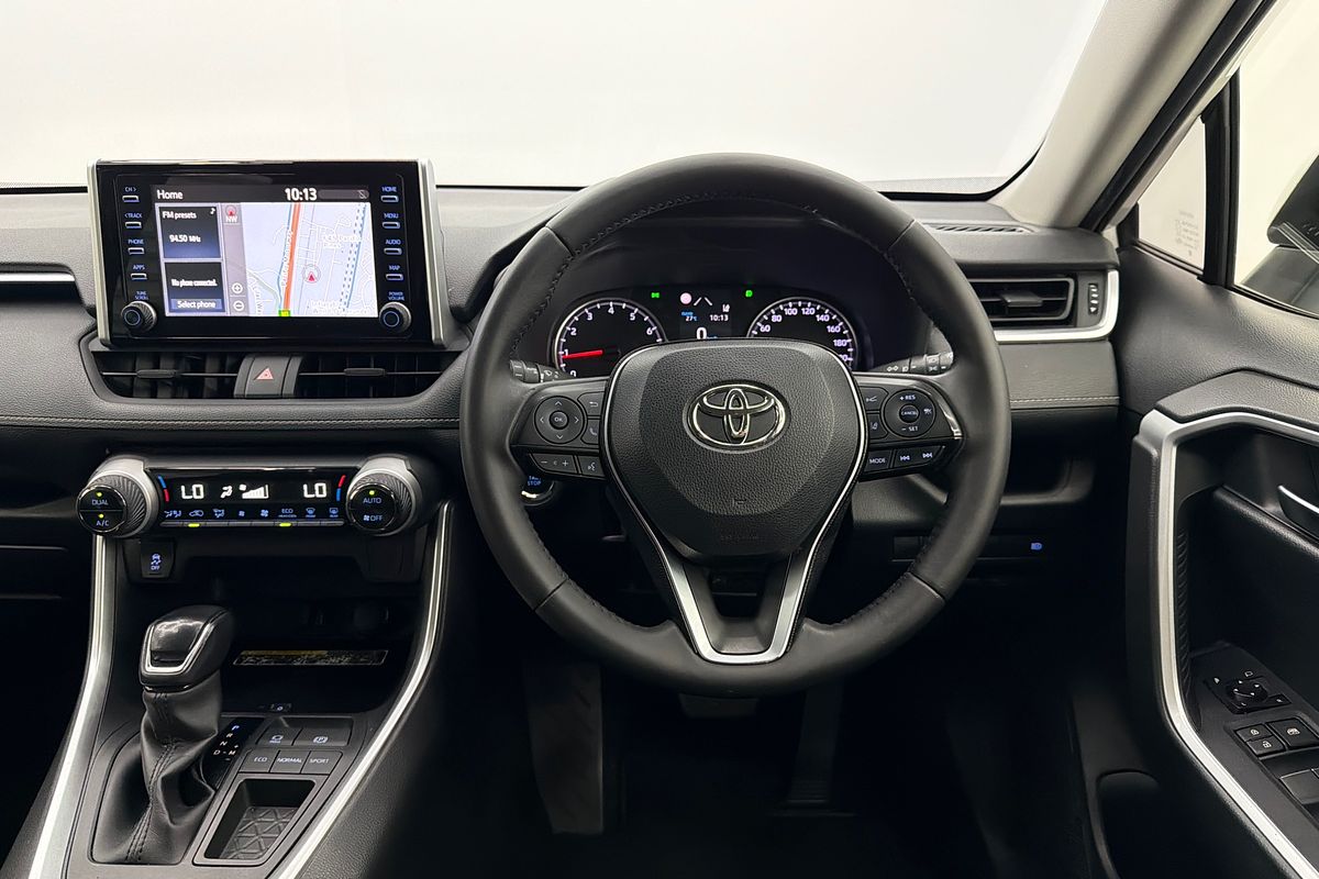 2020 Toyota RAV4 GXL MXAA52R