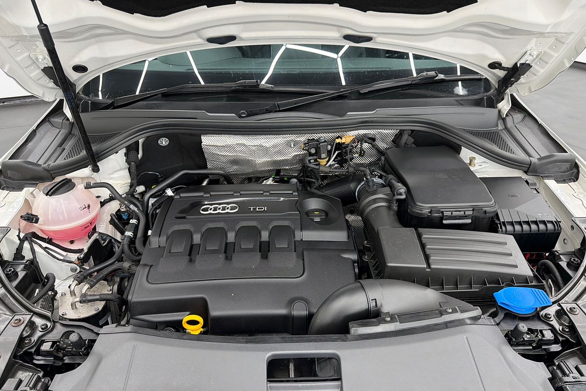 2016 Audi Q3 TDI Sport 8U