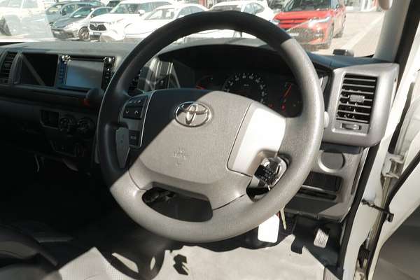 2018 Toyota Hiace Commuter KDH223R ELWB High Roof