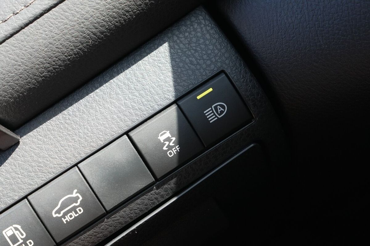 2022 Toyota Camry Ascent AXVH70R