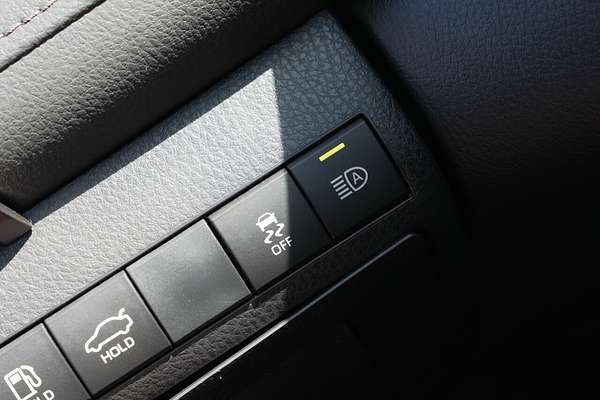 2022 Toyota Camry Ascent AXVH70R