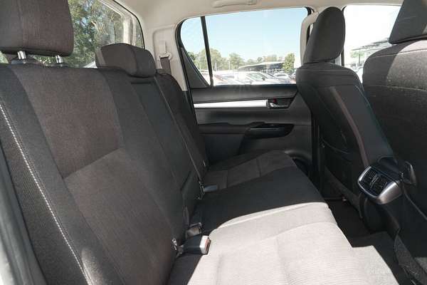 2018 Toyota Hilux SR5 GUN126R 4X4