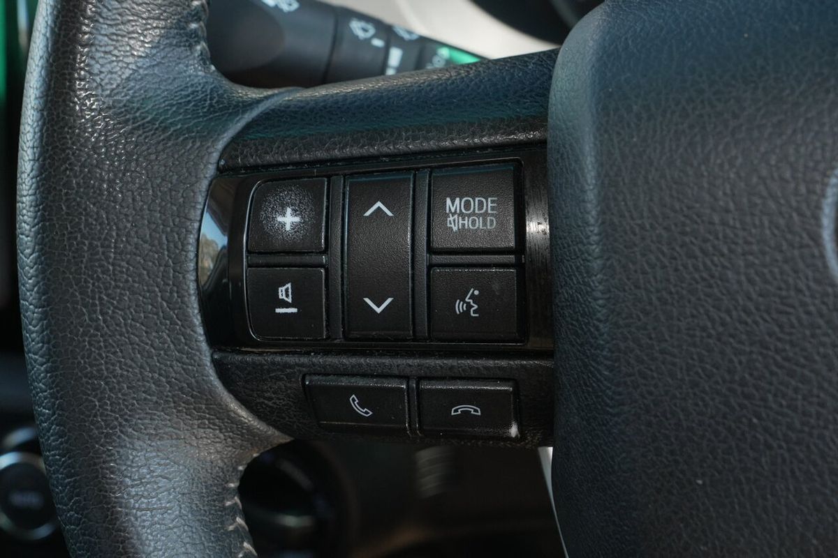 2018 Toyota Hilux SR5 GUN126R 4X4