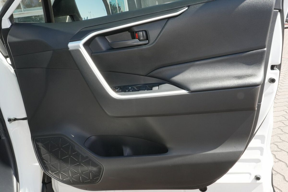 2020 Toyota RAV4 GX AXAH54R