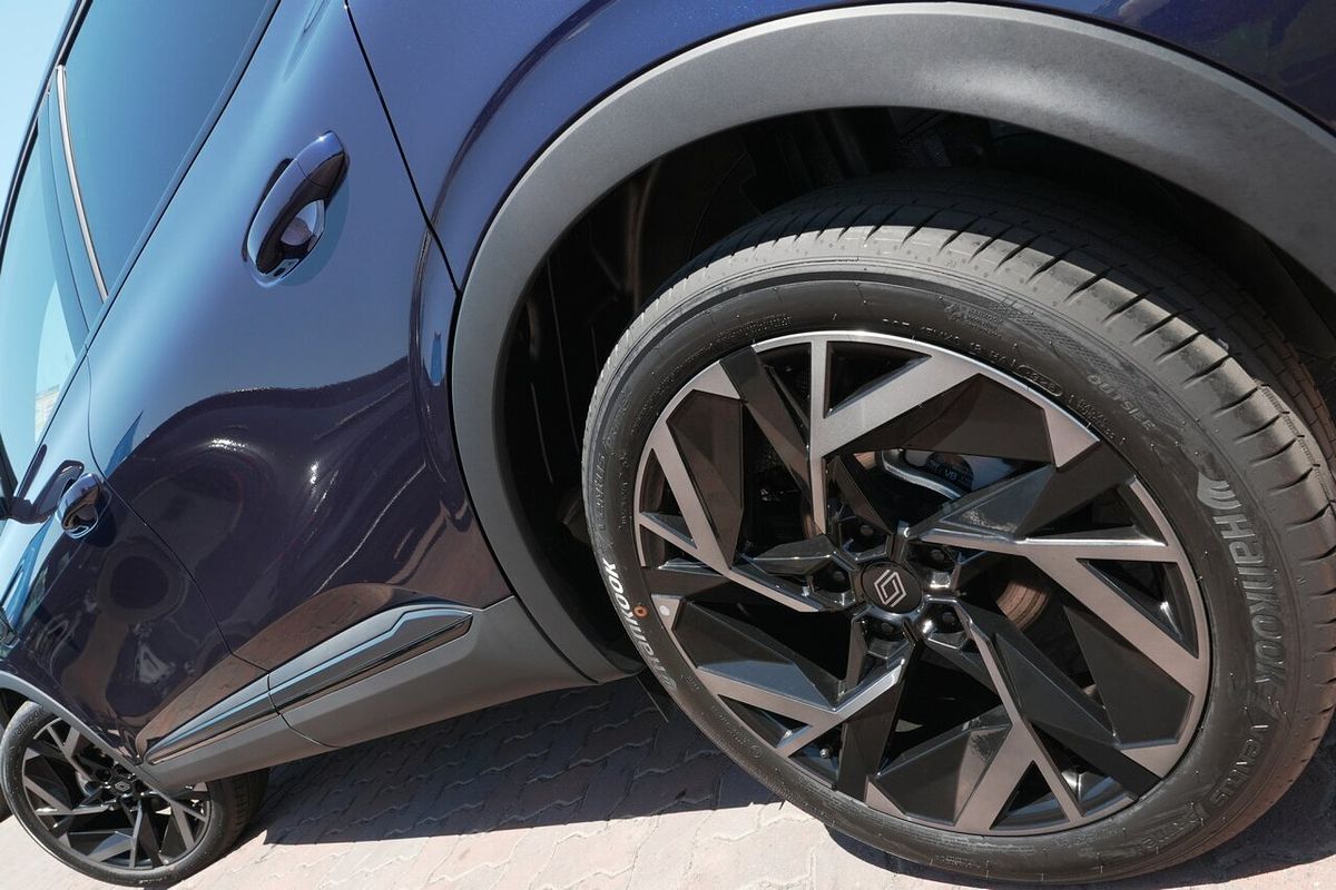 2025 Renault Arkana Esprit Alpine JL1