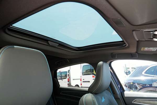 2025 Renault Arkana Esprit Alpine JL1