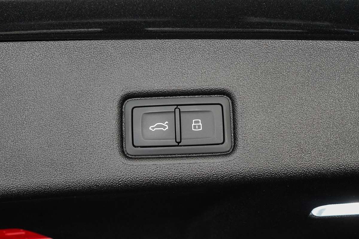 2025 Audi Q5 TDI 150kW Sport GU