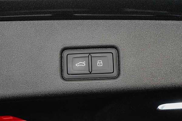 2025 Audi Q5 TDI 150kW Sport GU