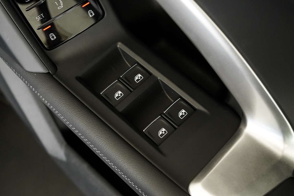 2025 Audi Q5 TDI 150kW Sport GU