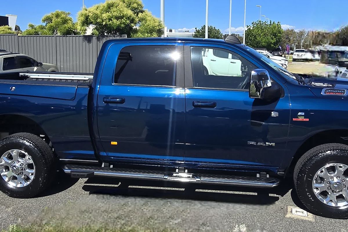 2024 RAM 2500 Laramie Rambox DJ 4X4