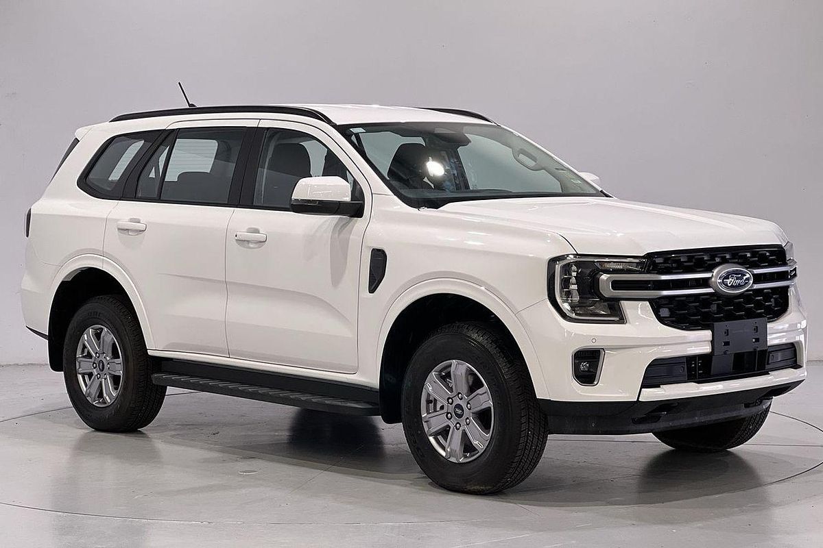 2024 Ford Everest Ambiente 2.0L